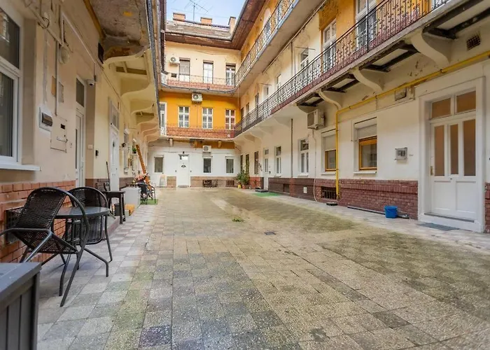 Διαμέρισμα Cozy In Sip Str., Luna Βουδαπέστη
