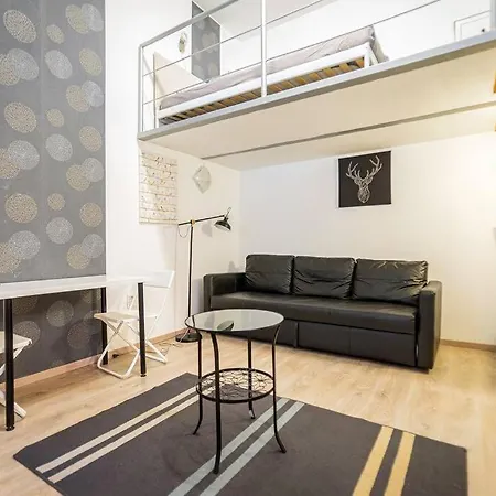 Apartment Cozy In Sip Str., Luna